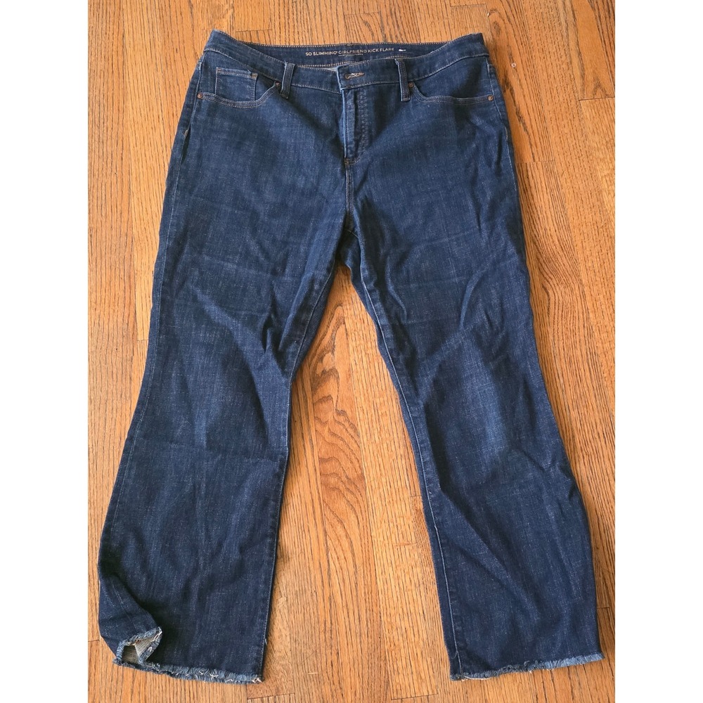 Chicos So Slimming Girlfriend Kick Flare Jeans Dark Wash Raw Hem Size 2 US 12